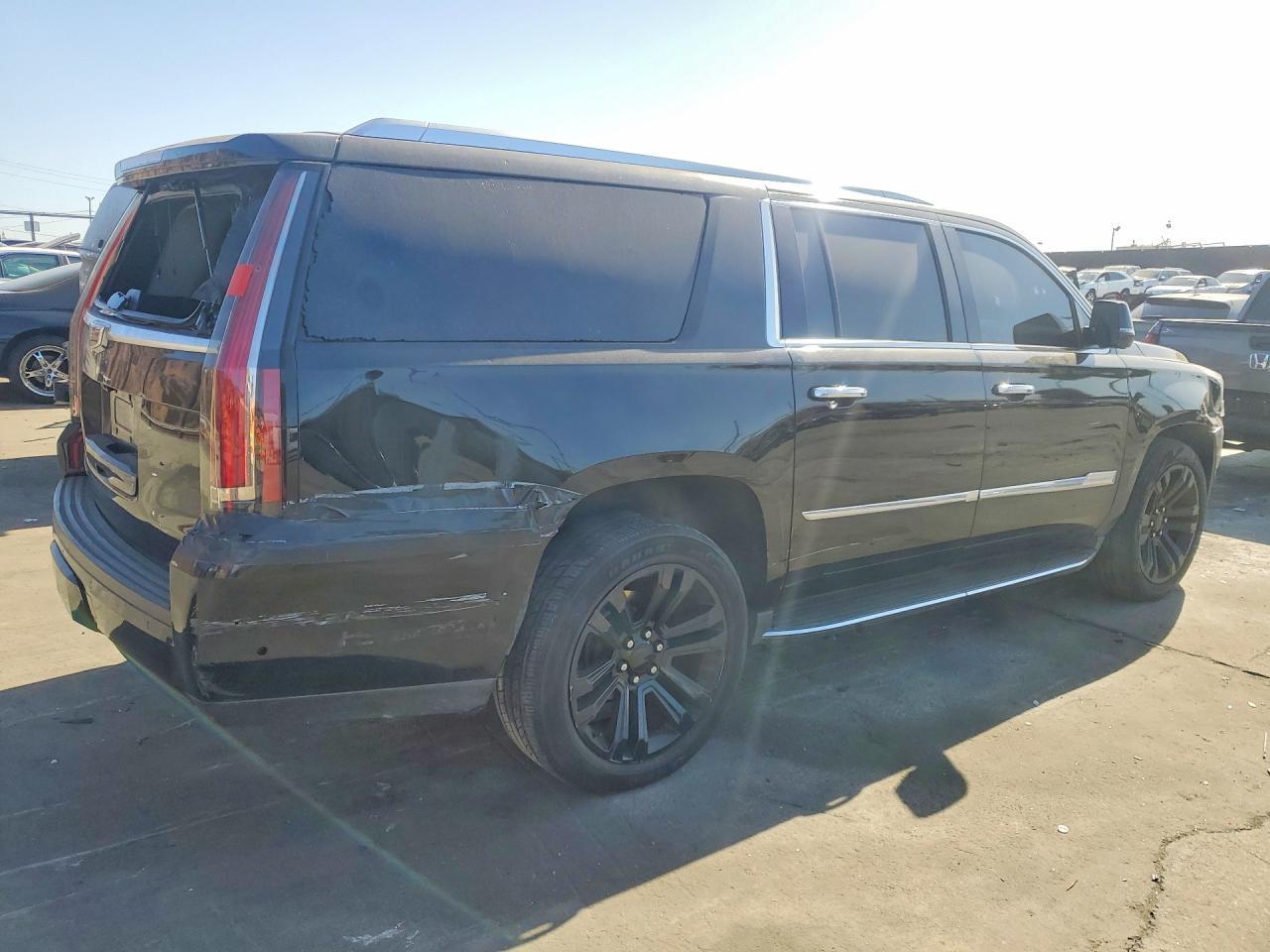 2017 Cadillac Escalade Esv Luxury - zdjęcie 3