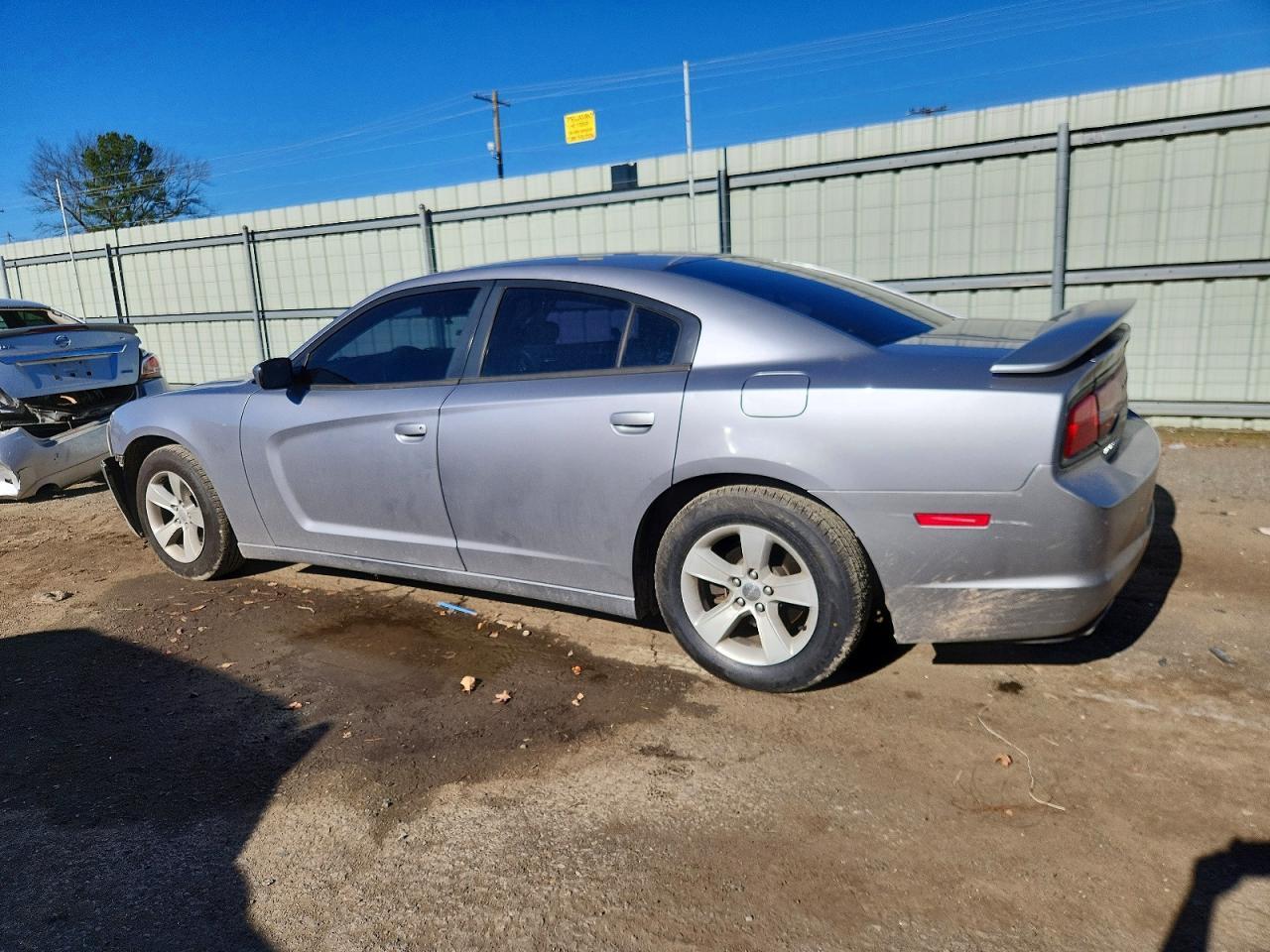 2014 Dodge Charger Se - zdjęcie 2