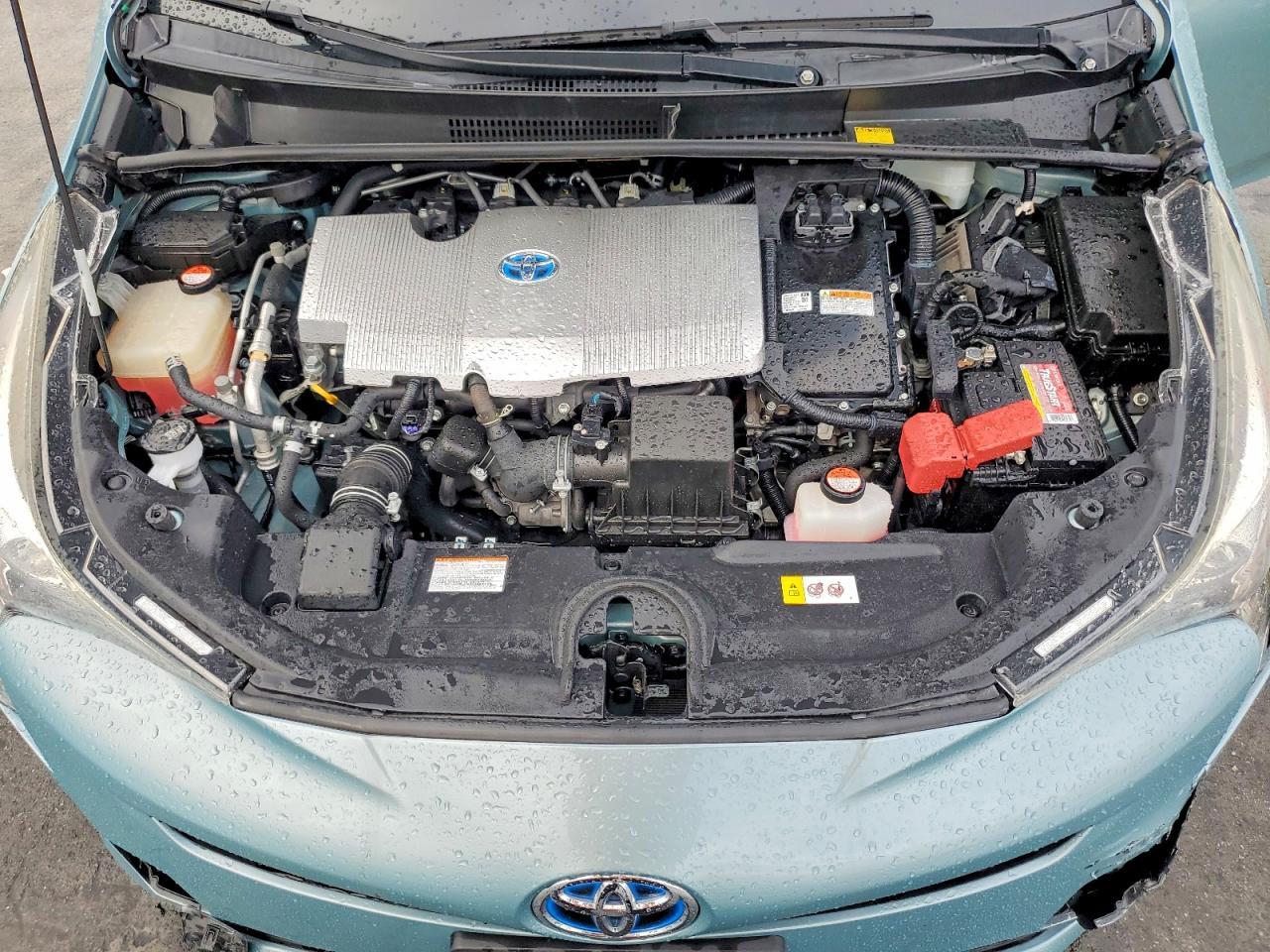 2016 Toyota Prius - zdjęcie 11