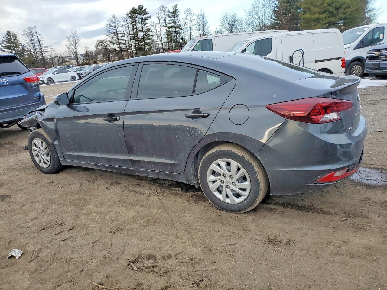 2020 Hyundai Elantra Se - zdjęcie 2