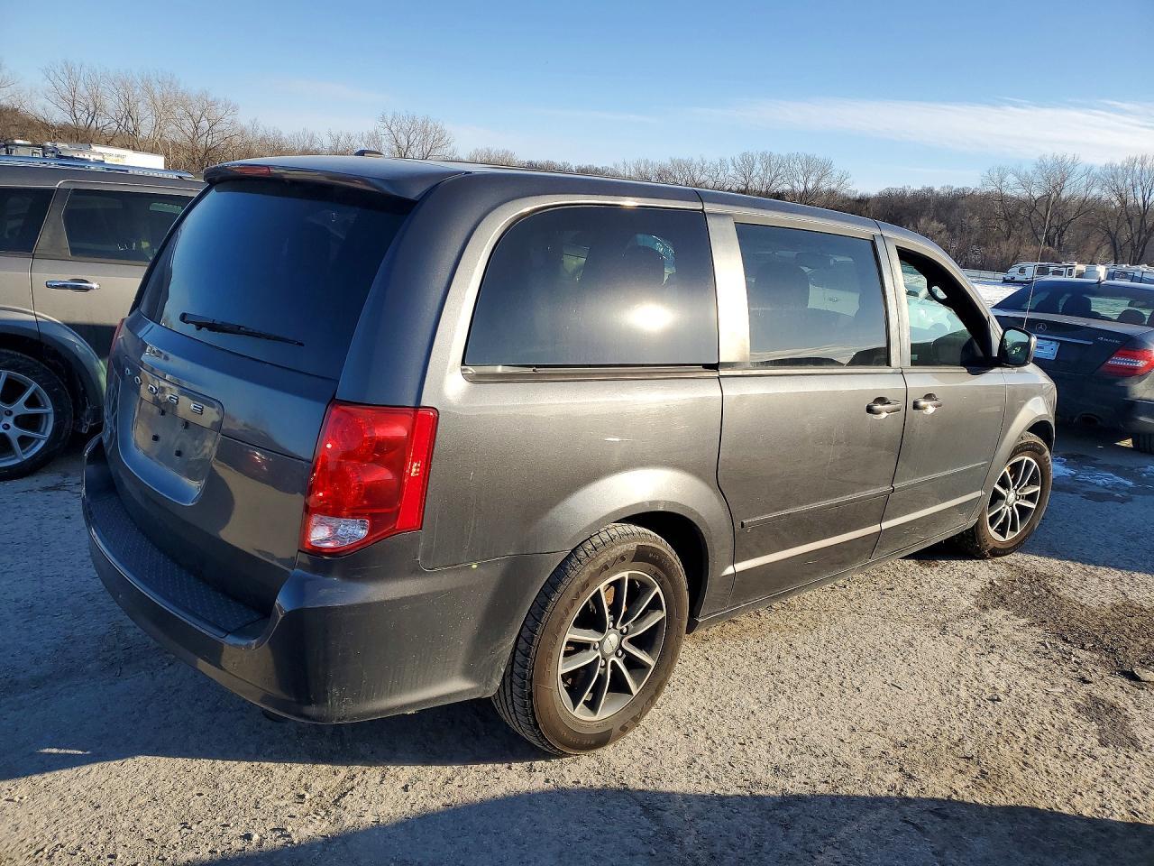2016 Dodge Grand Caravan Se - zdjęcie 3