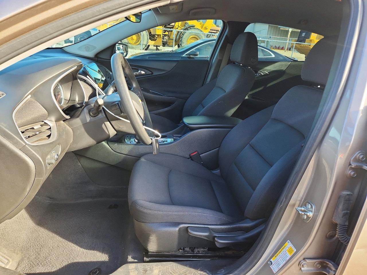 2024 Chevrolet Malibu Ls - zdjęcie 7