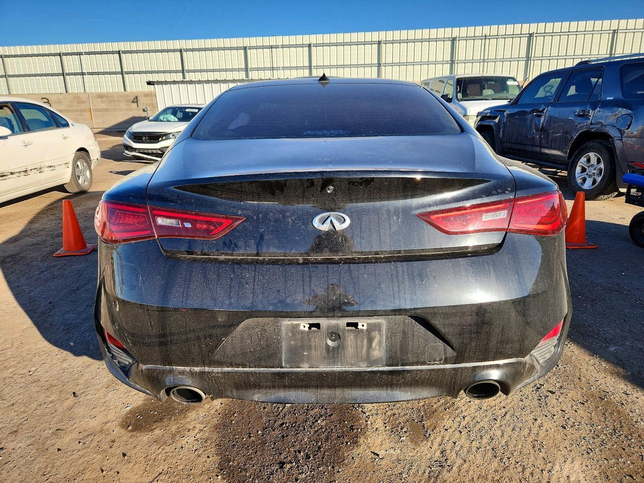 2017 Infiniti Q60 Premium - zdjęcie 6