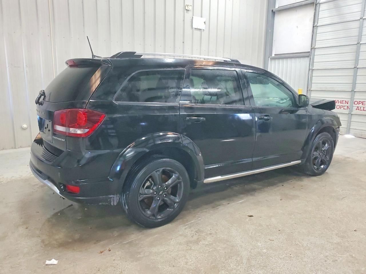 2020 Dodge Journey Crossroad - zdjęcie 3