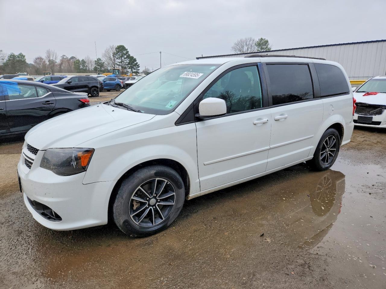 2016 Dodge Grand Caravan R/T - zdjęcie główne