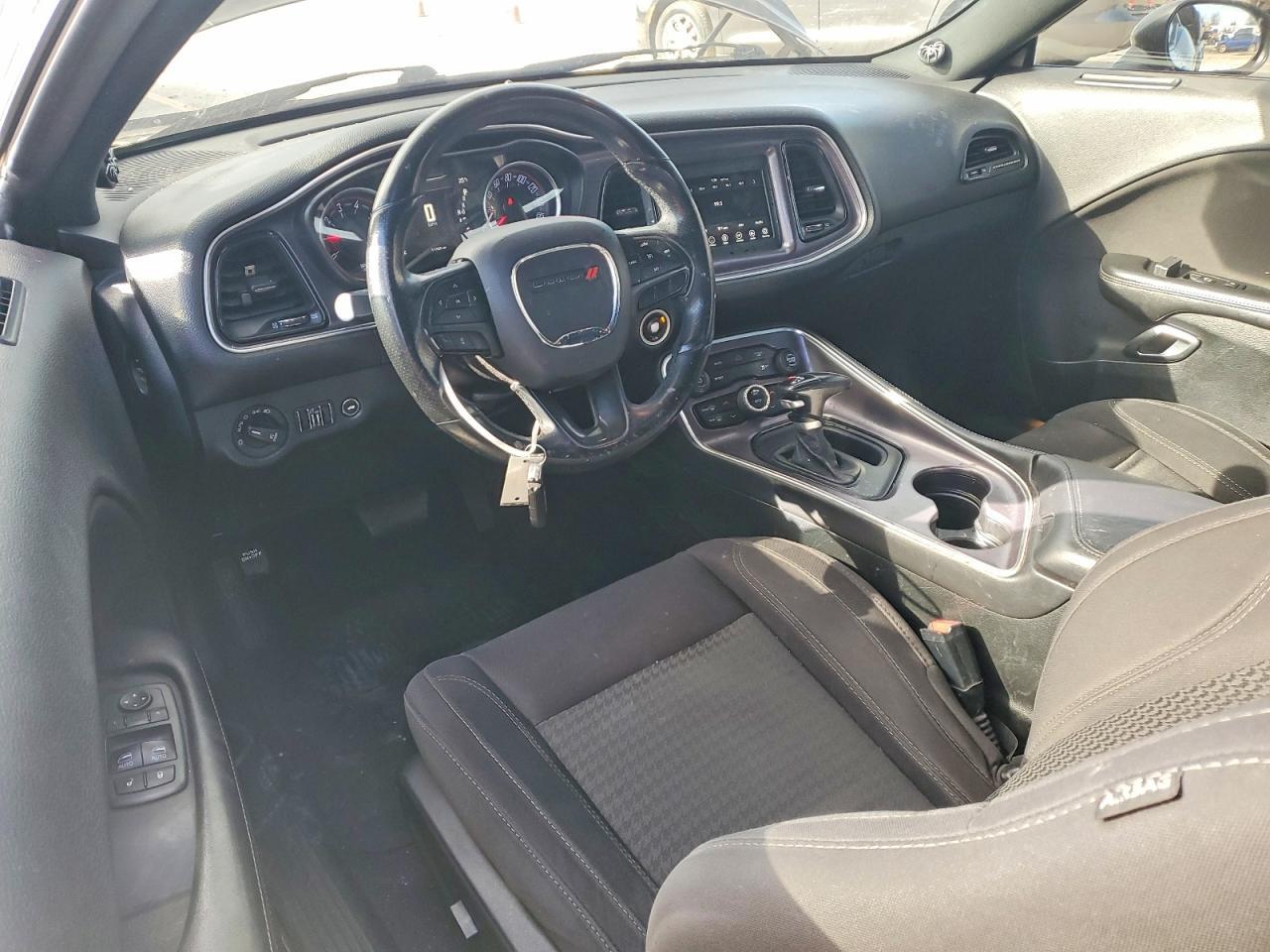 2018 Dodge Challenger R/T - zdjęcie 8