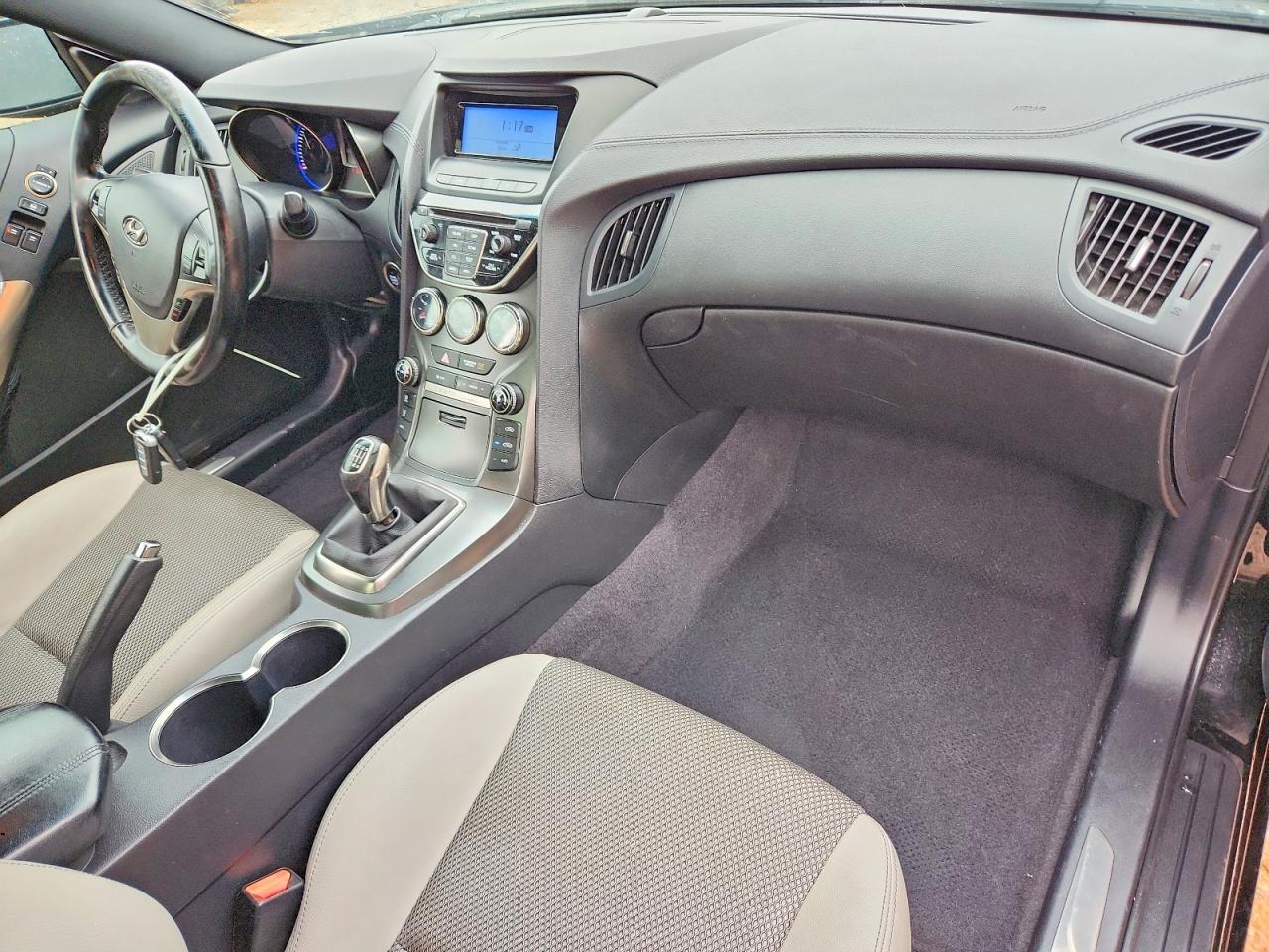 2015 Hyundai Genesis Coupe 3.8L - zdjęcie 8