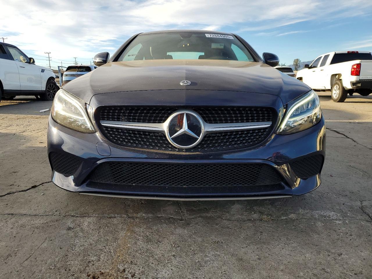 2019 Mercedes-Benz C 300 - zdjęcie 5