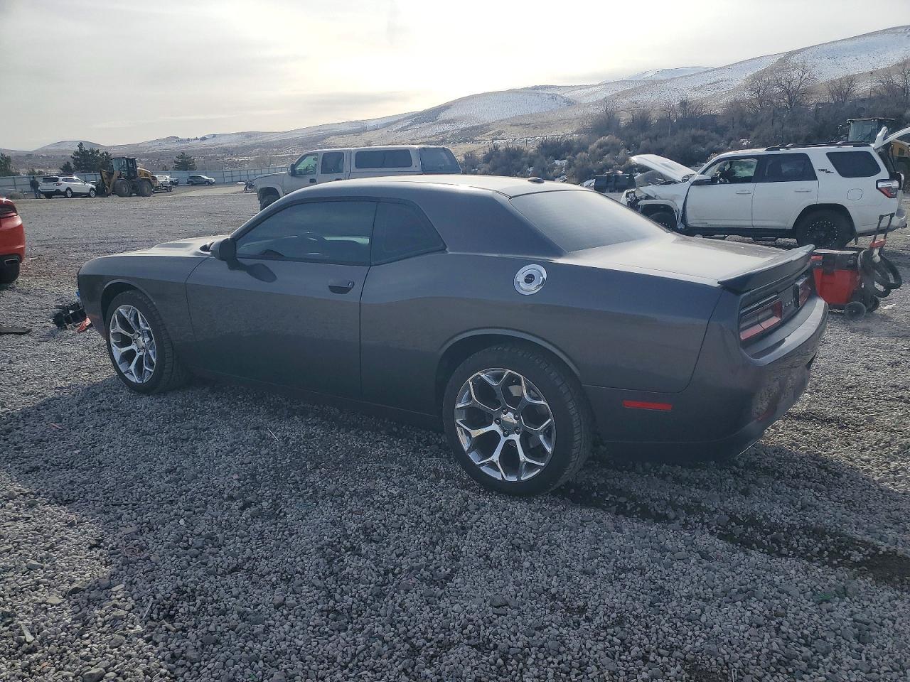 2016 Dodge Challenger Sxt - zdjęcie 2