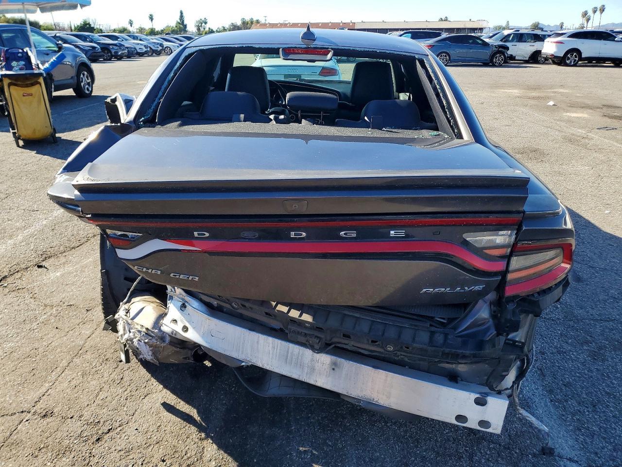 2016 Dodge Charger Sxt - zdjęcie 6