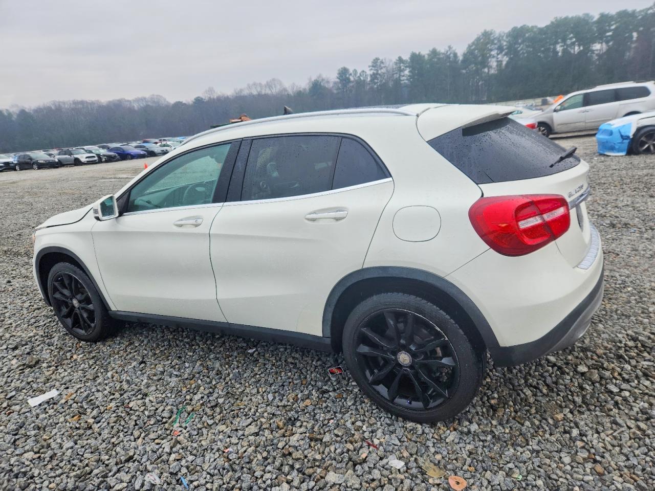 2017 Mercedes-Benz Gla 250 - zdjęcie 2
