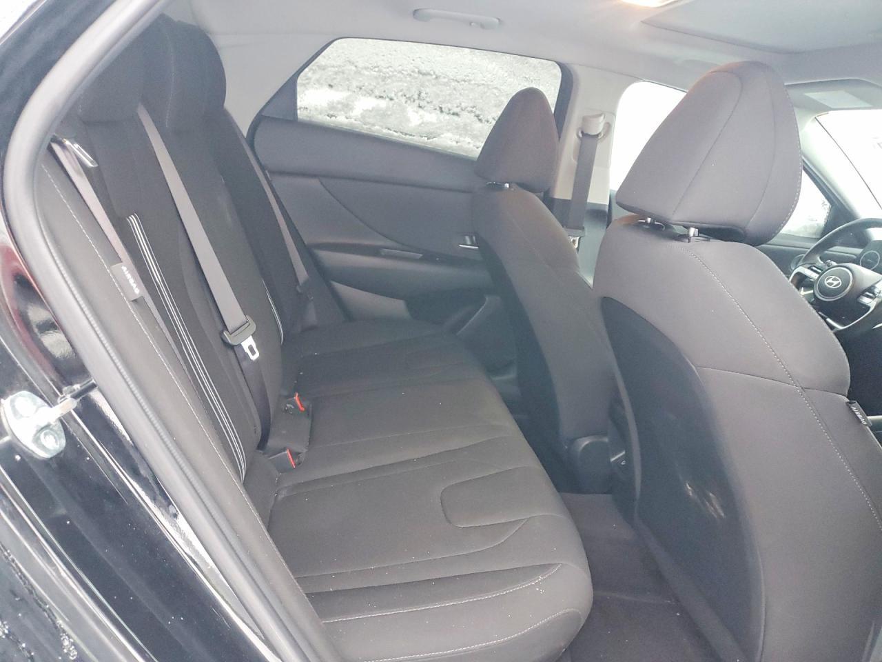 2024 Hyundai Elantra Sel - zdjęcie 10