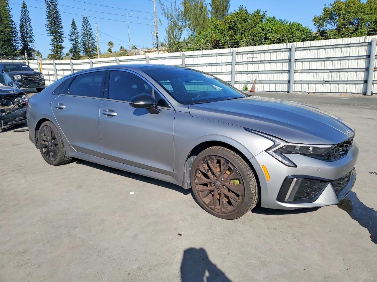 2025 Kia K5 Gt - zdjęcie 4