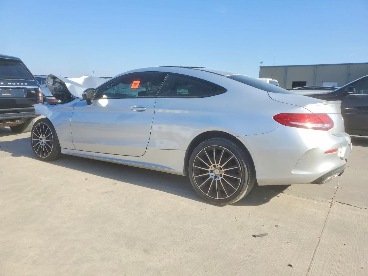 2017 Mercedes-Benz C 300 - zdjęcie 2