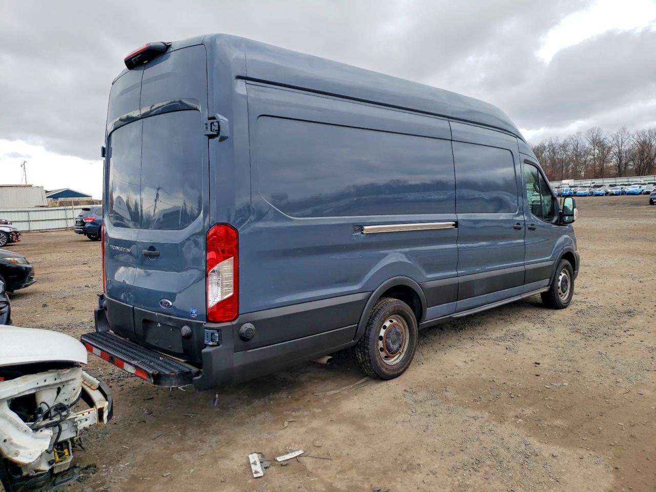 2020 Ford Transit T-250 - zdjęcie 3