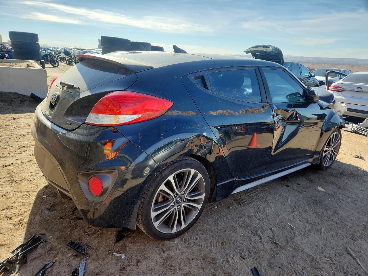 2016 Hyundai Veloster Turbo - zdjęcie 3