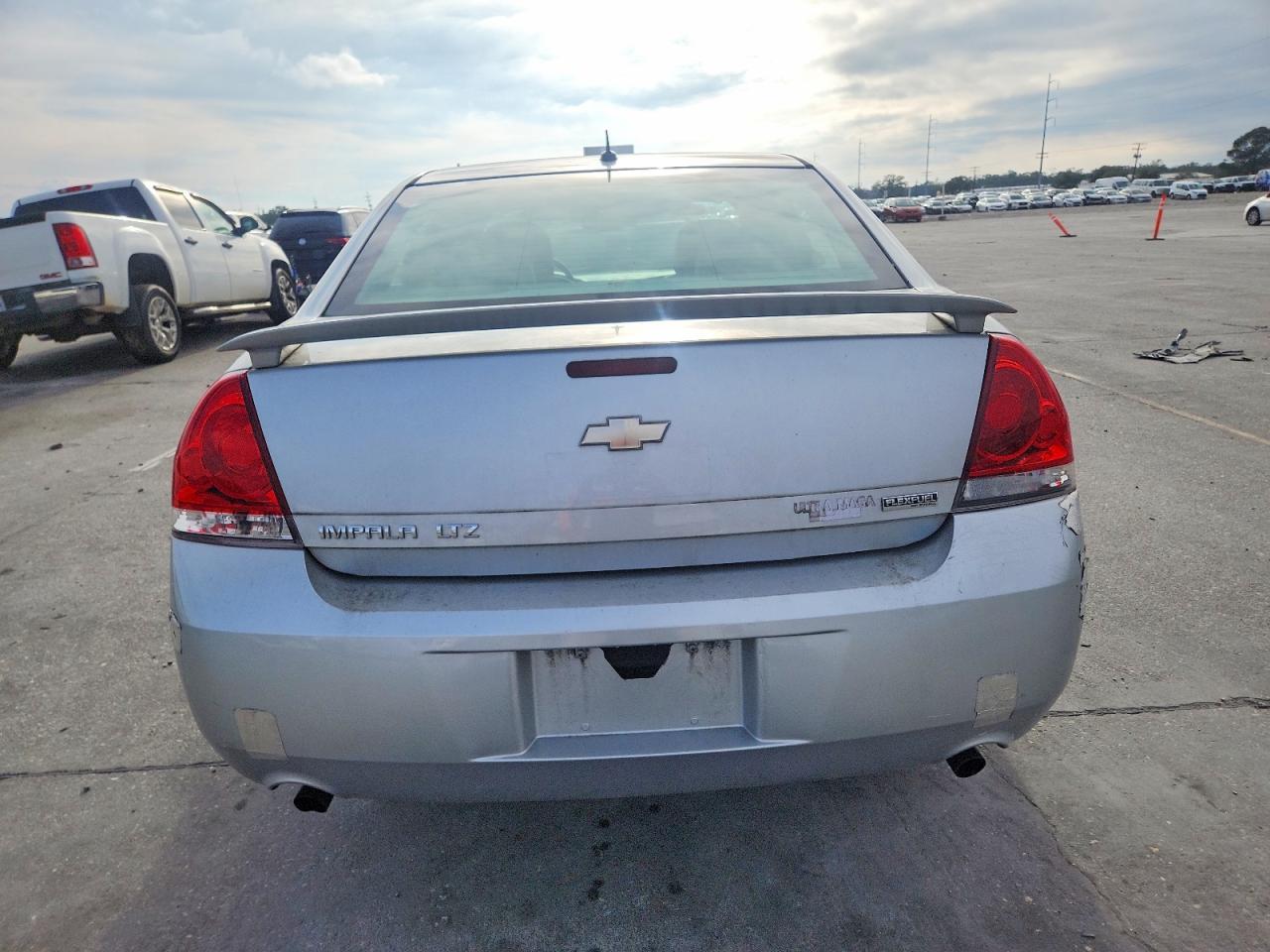 2013 Chevrolet Impala Ltz - zdjęcie 6