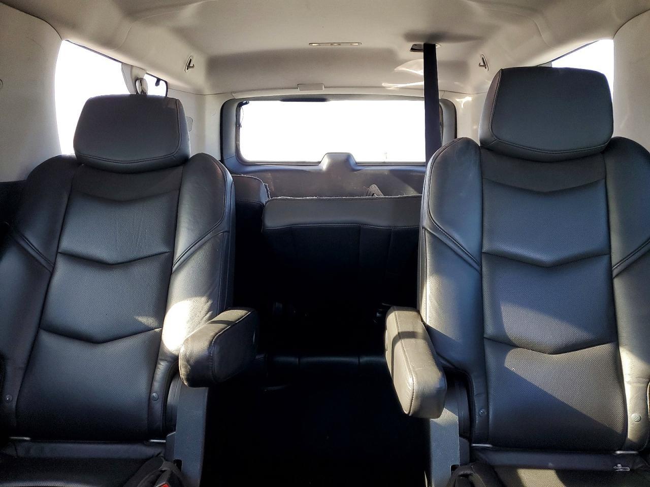 2020 Cadillac Escalade Esv Luxury - zdjęcie 10