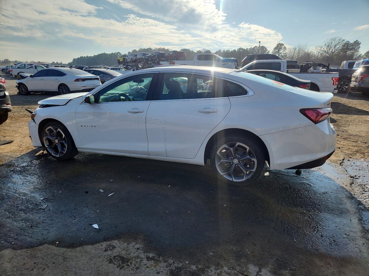 2020 Chevrolet Malibu Lt - zdjęcie 2