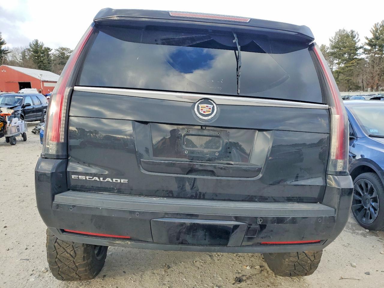2015 Cadillac Escalade Luxury - zdjęcie 6