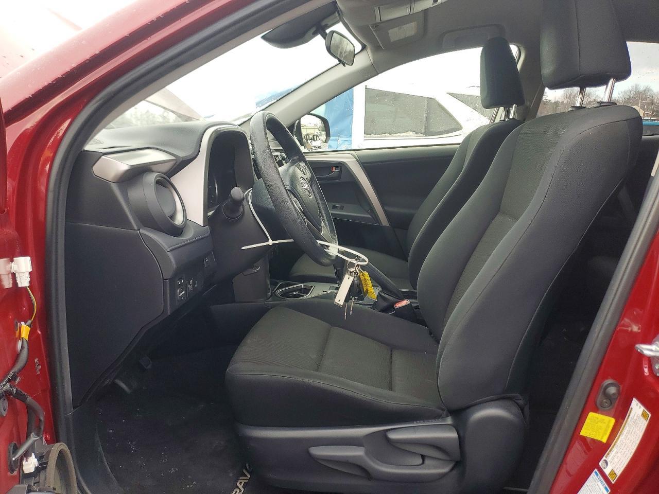 2018 Toyota Rav4 Le - zdjęcie 7