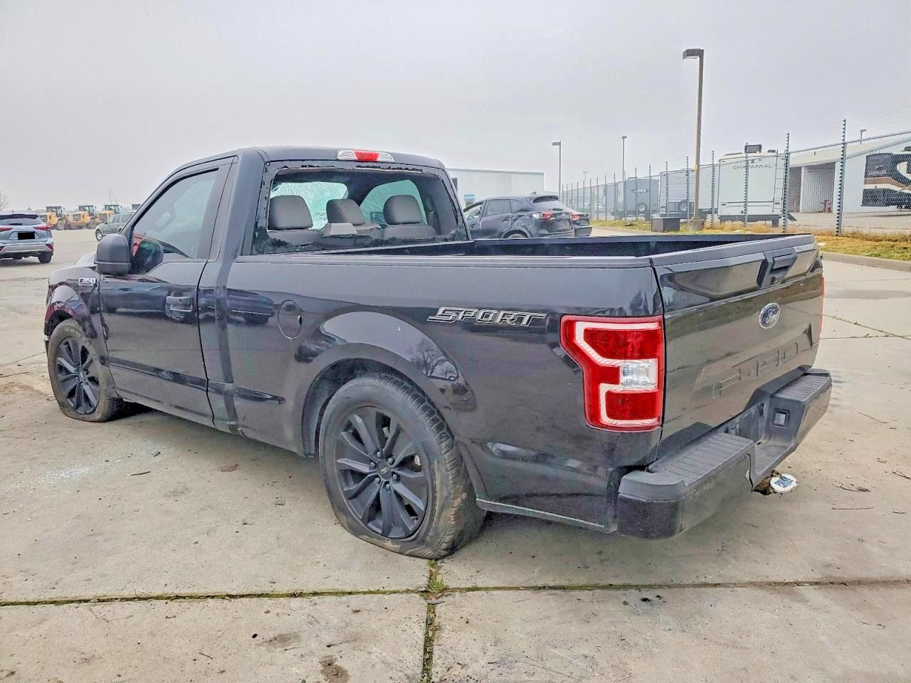 2020 Ford F150 - zdjęcie 2