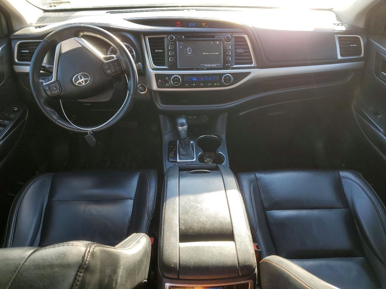 2019 Toyota Highlander Se - zdjęcie 8