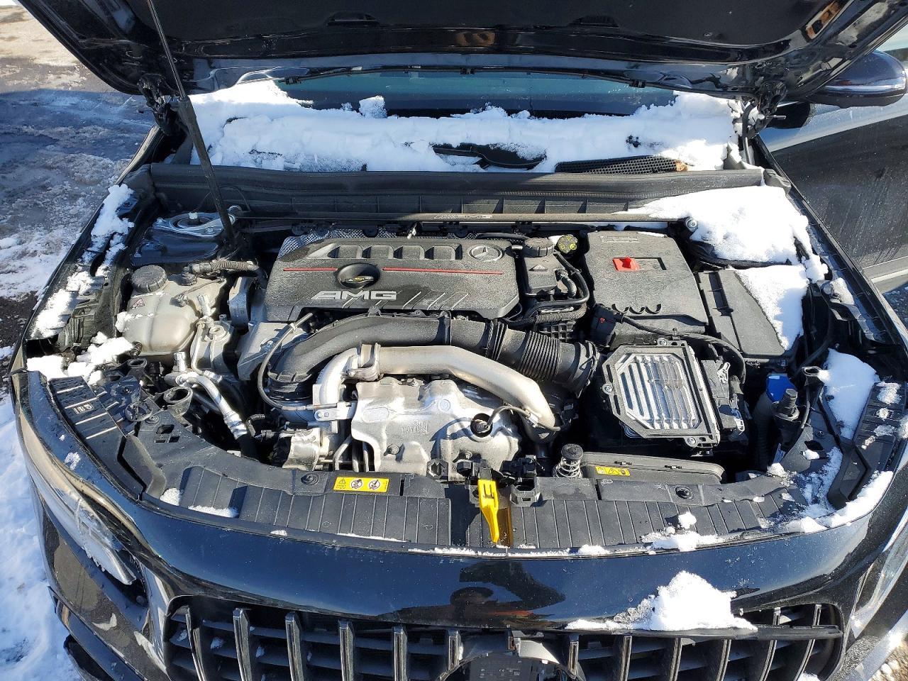 2024 Mercedes-Benz Glb Amg 35 4Matic - zdjęcie 12