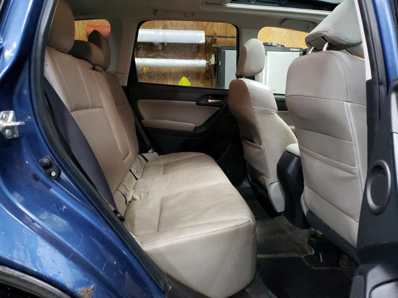 2014 Subaru Forester 2.5I Touring - zdjęcie 11