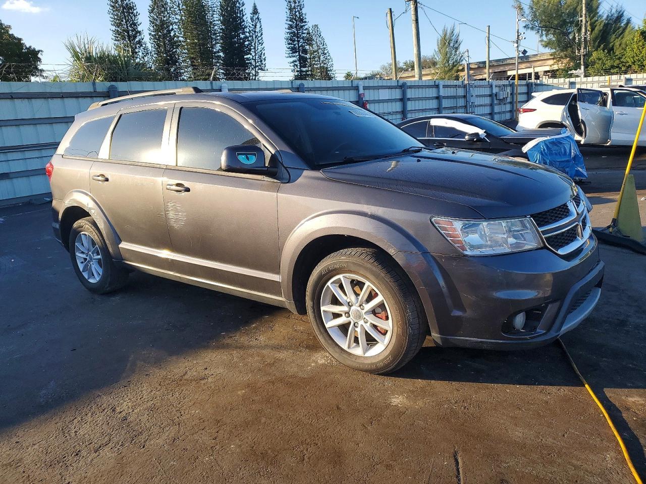 2017 Dodge Journey Sxt - zdjęcie 4