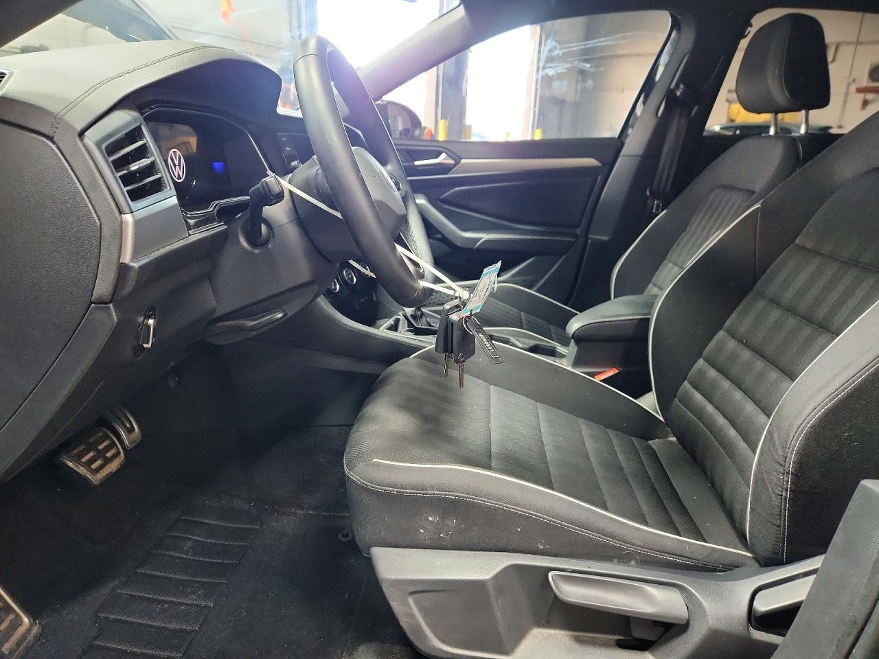 2023 Volkswagen Jetta Sport - zdjęcie 7