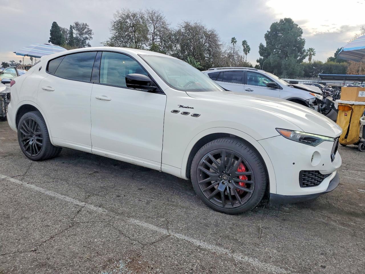 2023 Maserati Levante Modena - zdjęcie 4