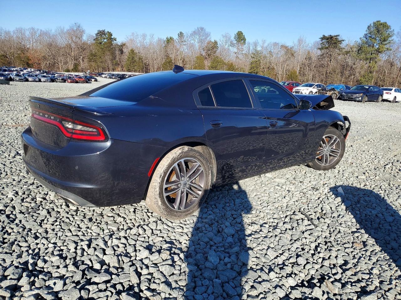 2019 Dodge Charger Sxt - zdjęcie 3