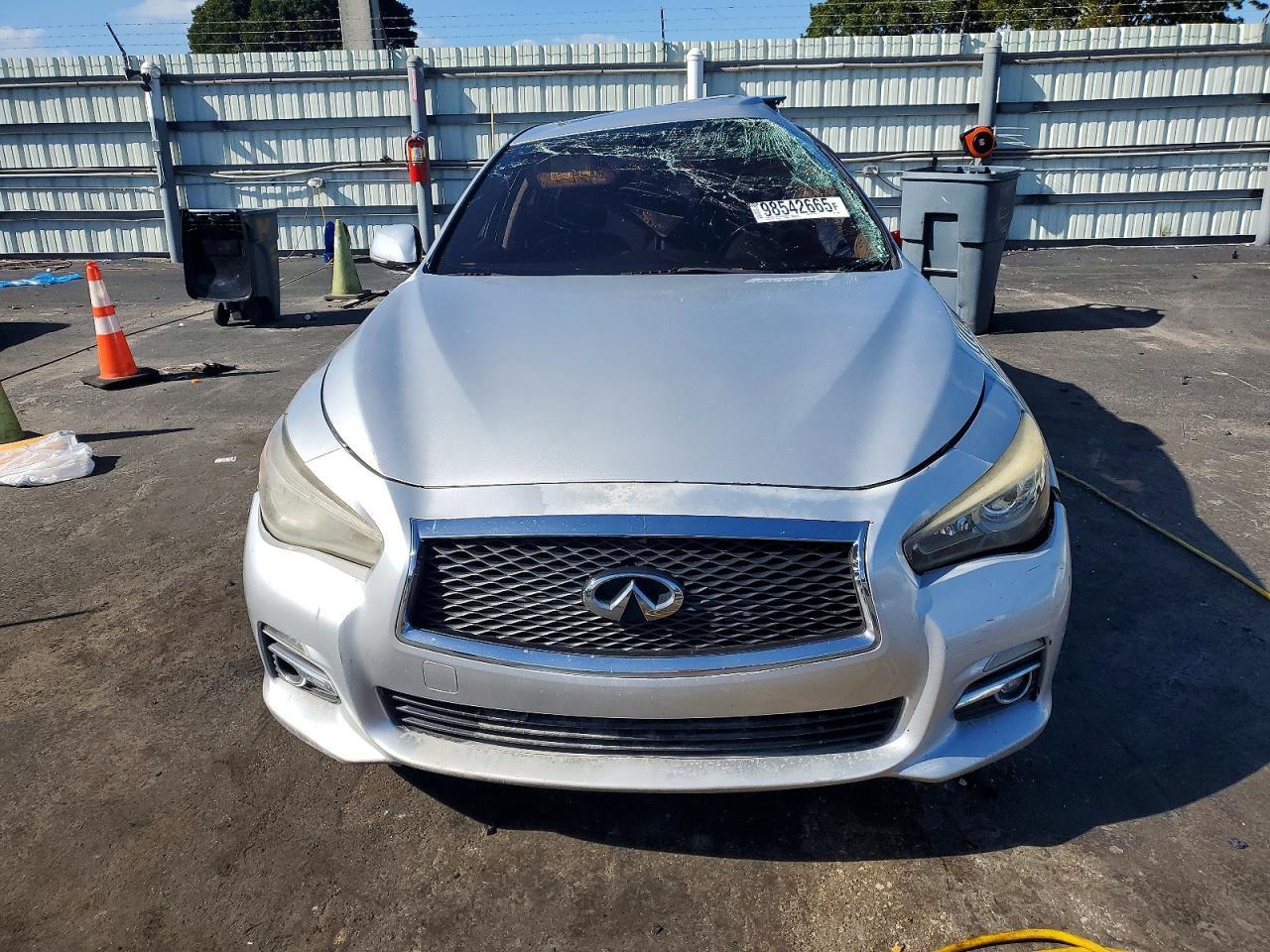 2017 Infiniti Q50 Premium - zdjęcie 5