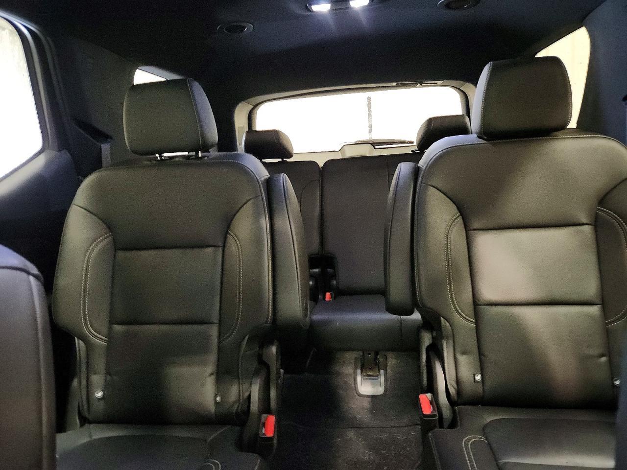 2023 Chevrolet Traverse Lt - zdjęcie 10