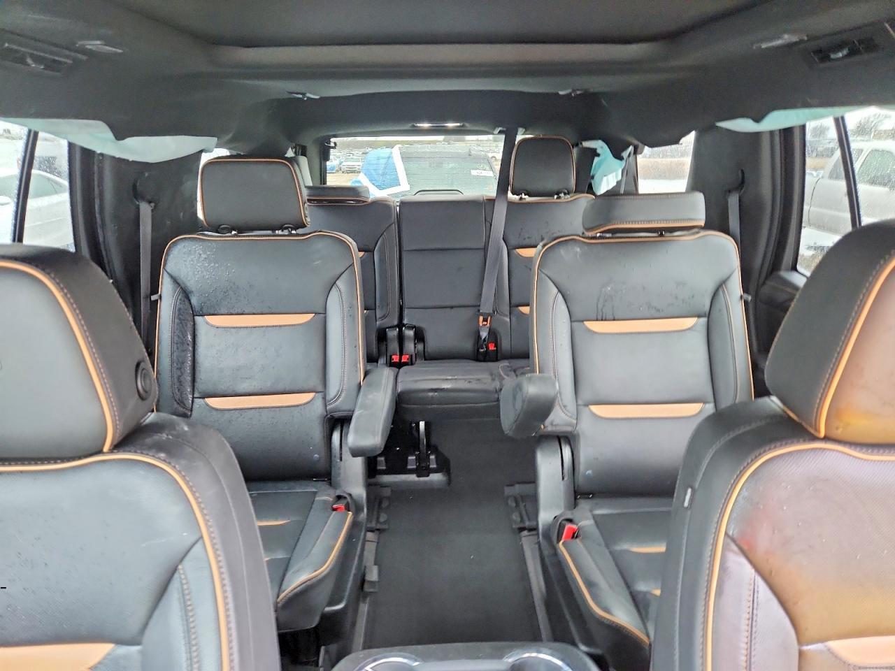 2023 GMC Yukon At4 - zdjęcie 10