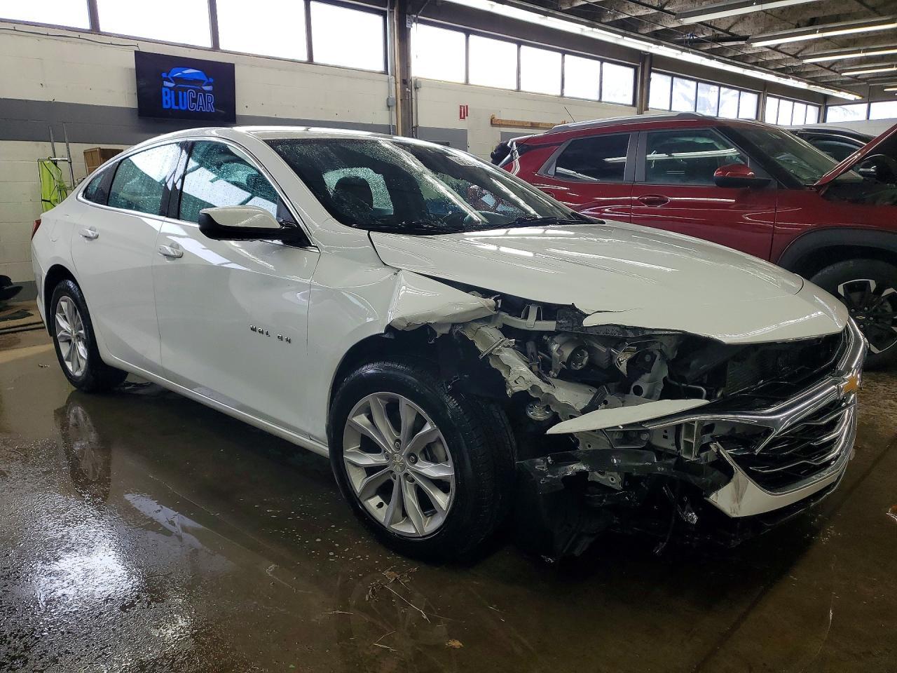 2022 Chevrolet Malibu Lt - zdjęcie 4