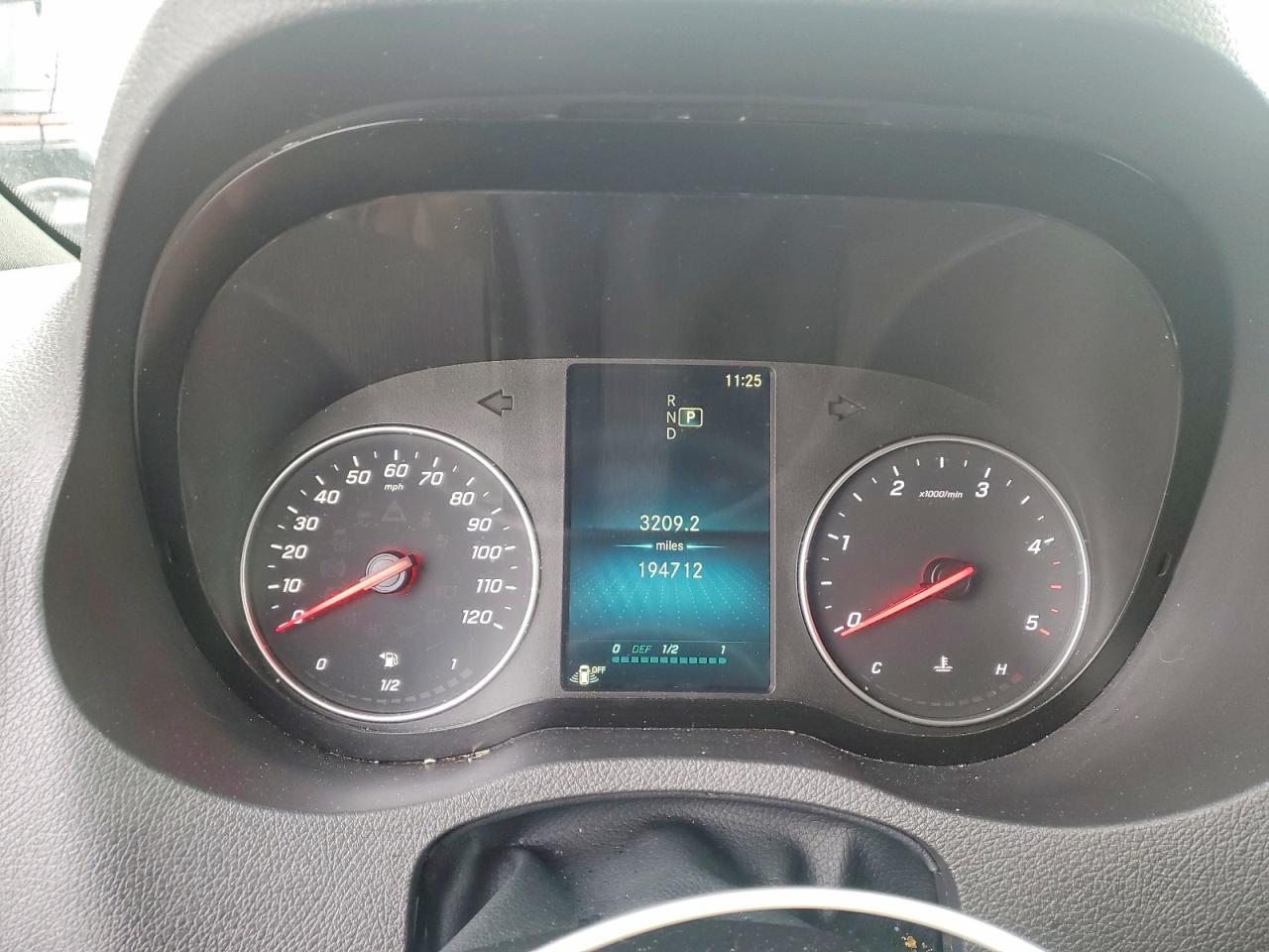 2024 Mercedes-Benz Sprinter 2500 - zdjęcie 9
