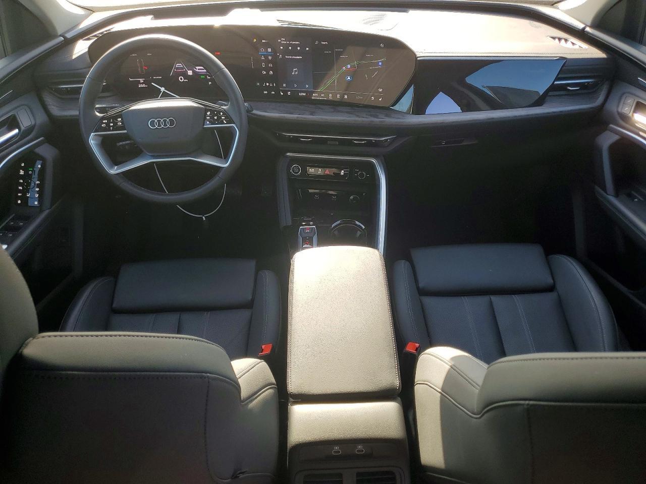 2025 Audi Q5 Premium Plus - zdjęcie 8