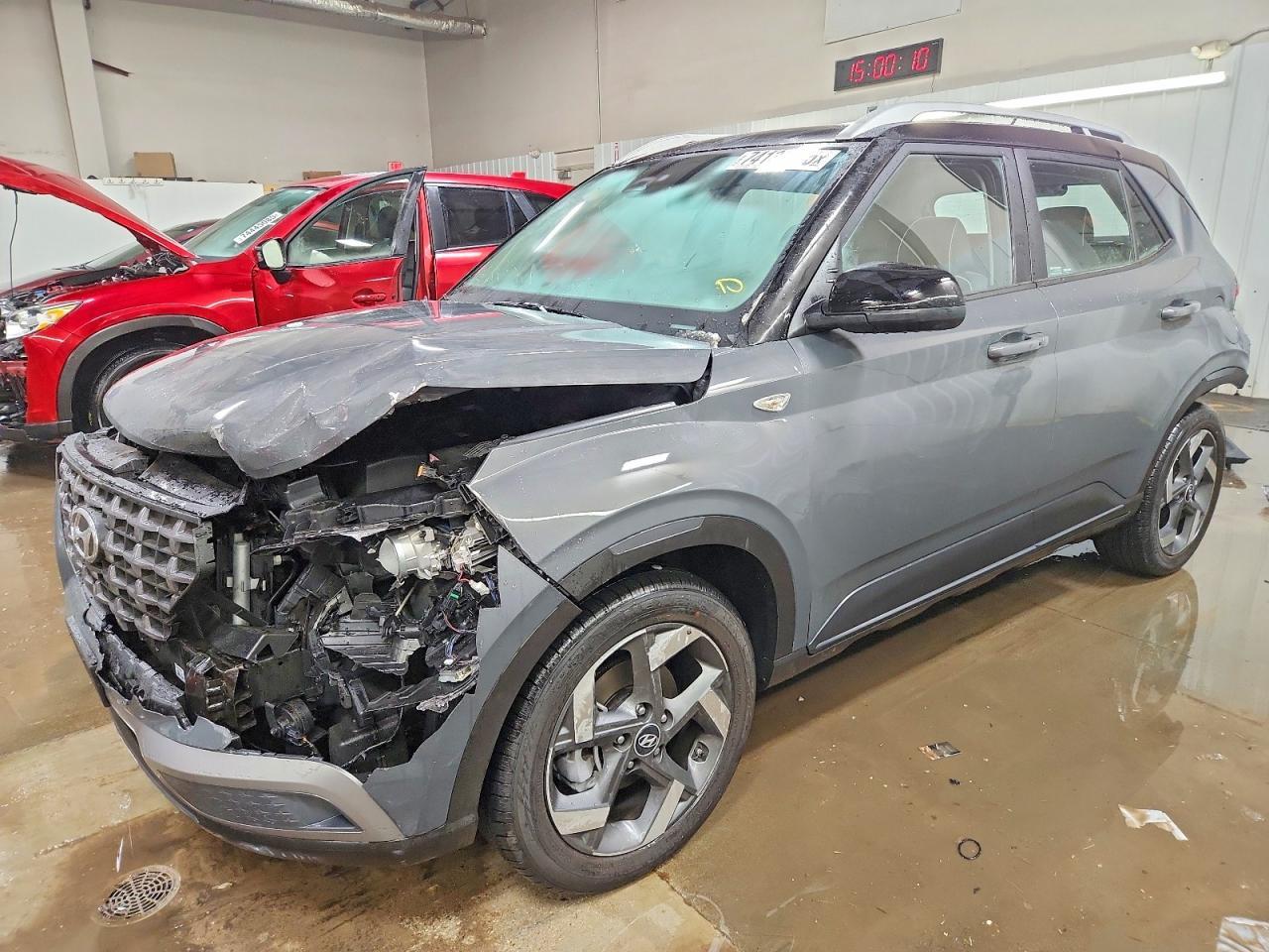 2025 Hyundai Venue Limited - zdjęcie główne