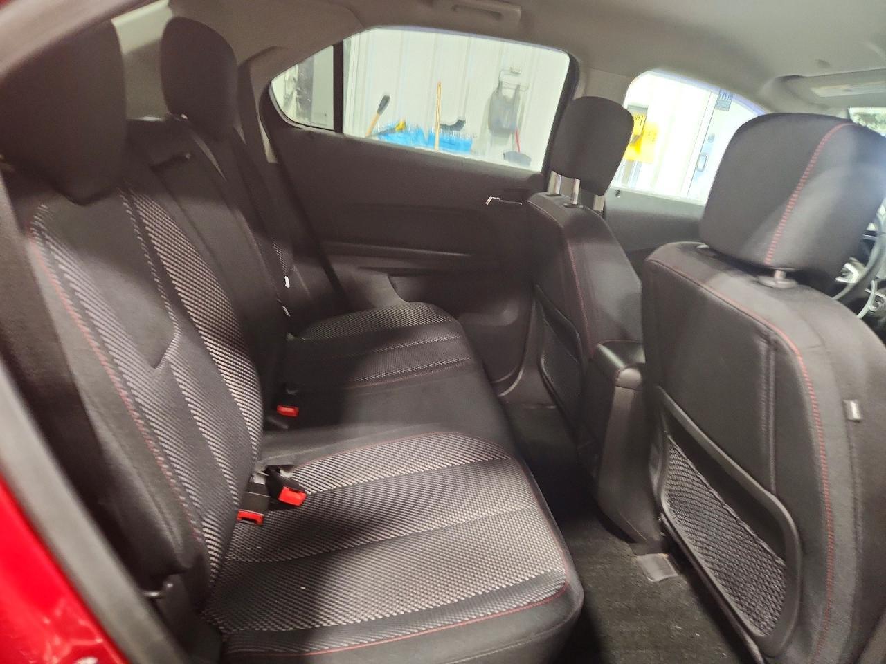 2015 Chevrolet Equinox Lt - zdjęcie 11