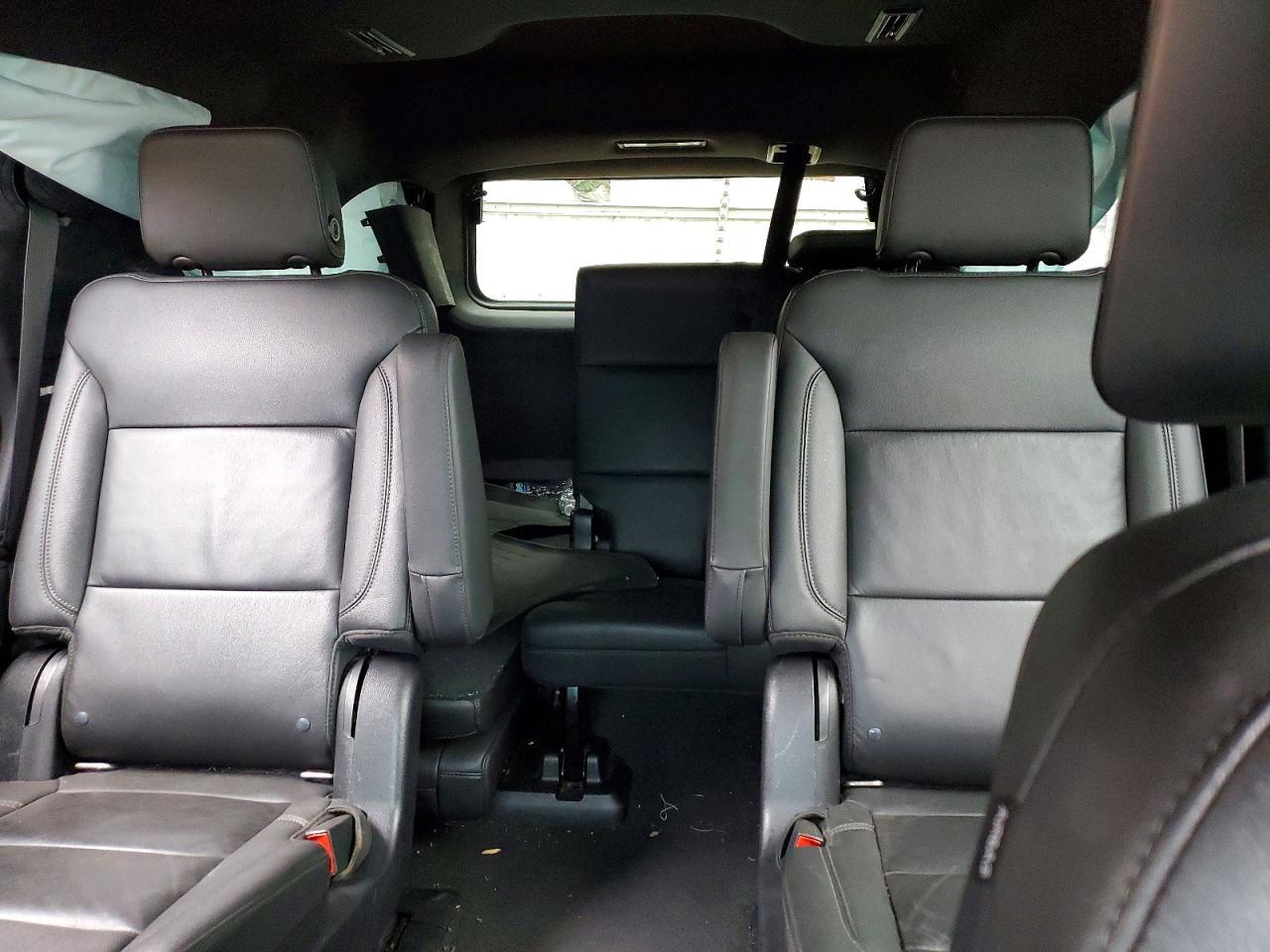 2021 Chevrolet Tahoe K1500 Z71 - zdjęcie 10