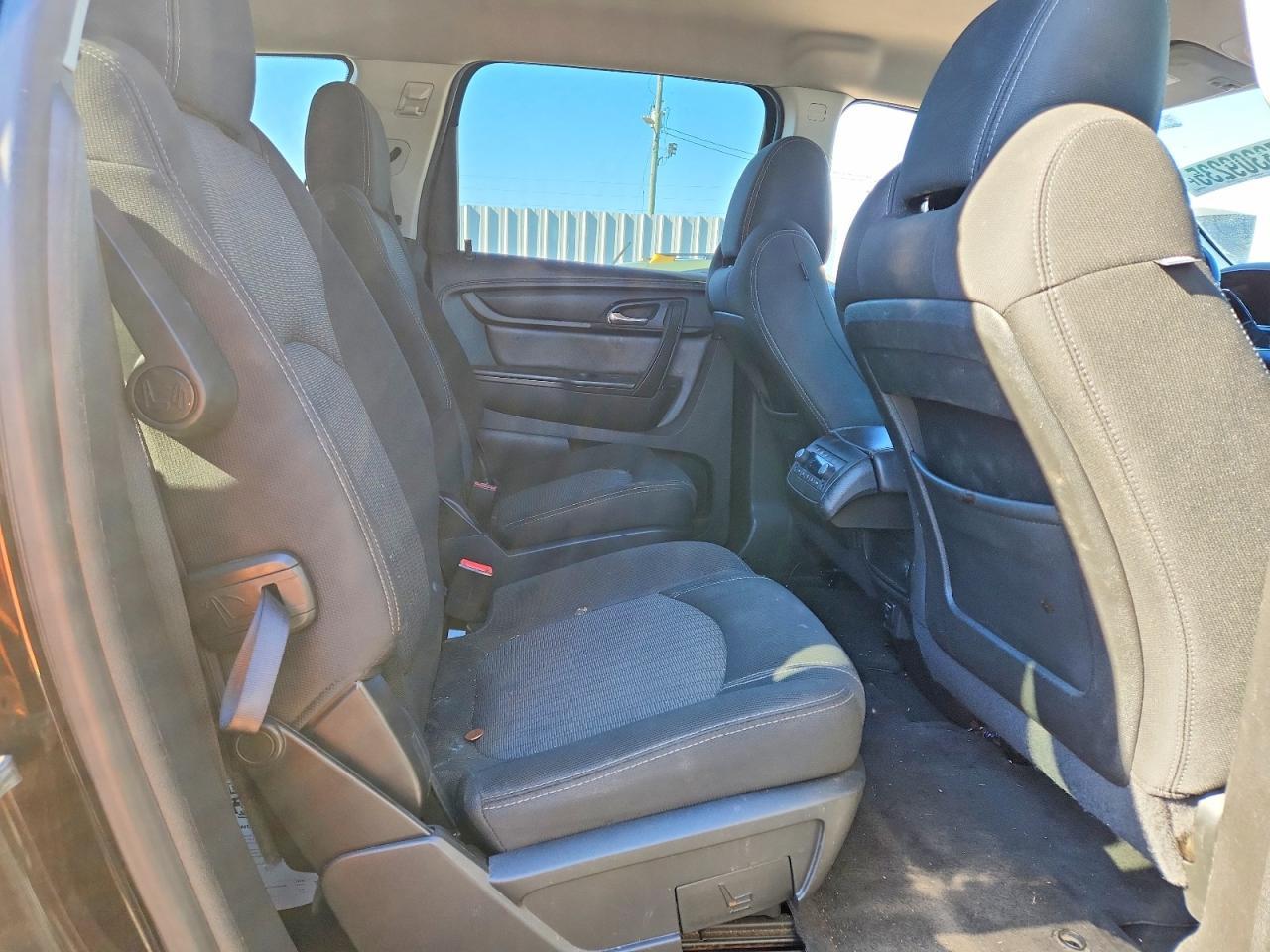 2016 Chevrolet Traverse Lt - zdjęcie 11