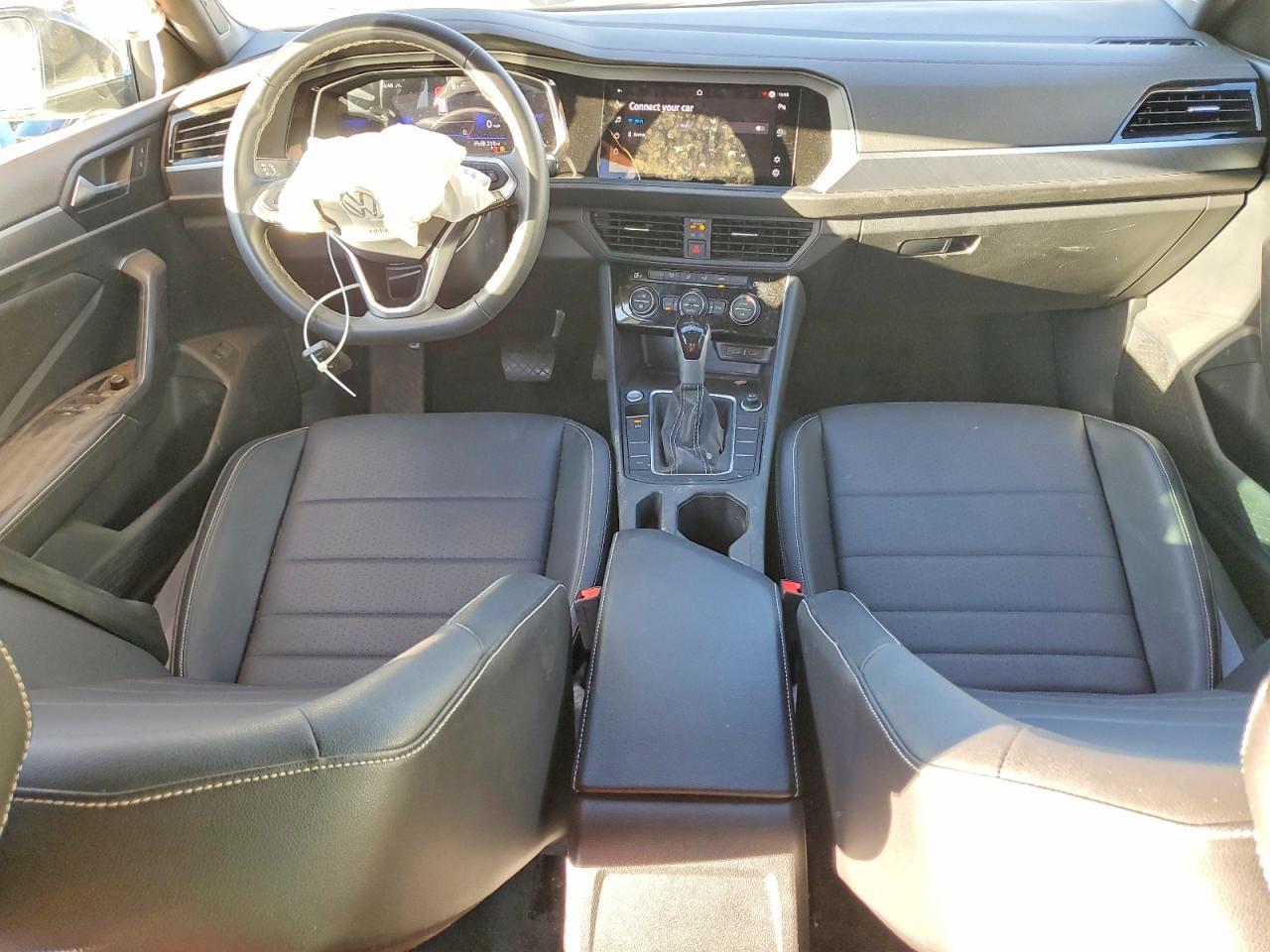 2023 Volkswagen Jetta - zdjęcie 8