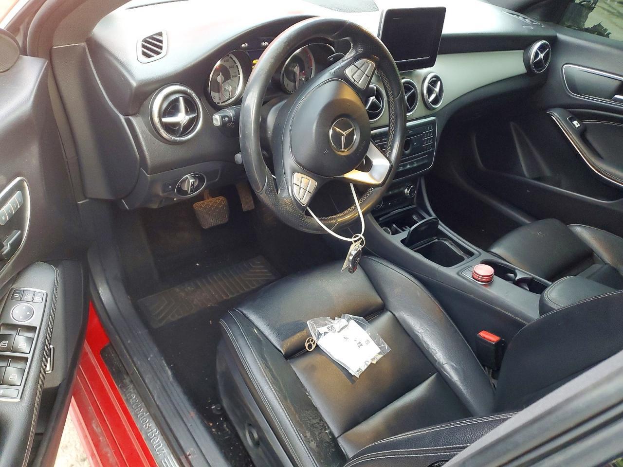 2016 Mercedes-Benz Cla 250 - zdjęcie 8