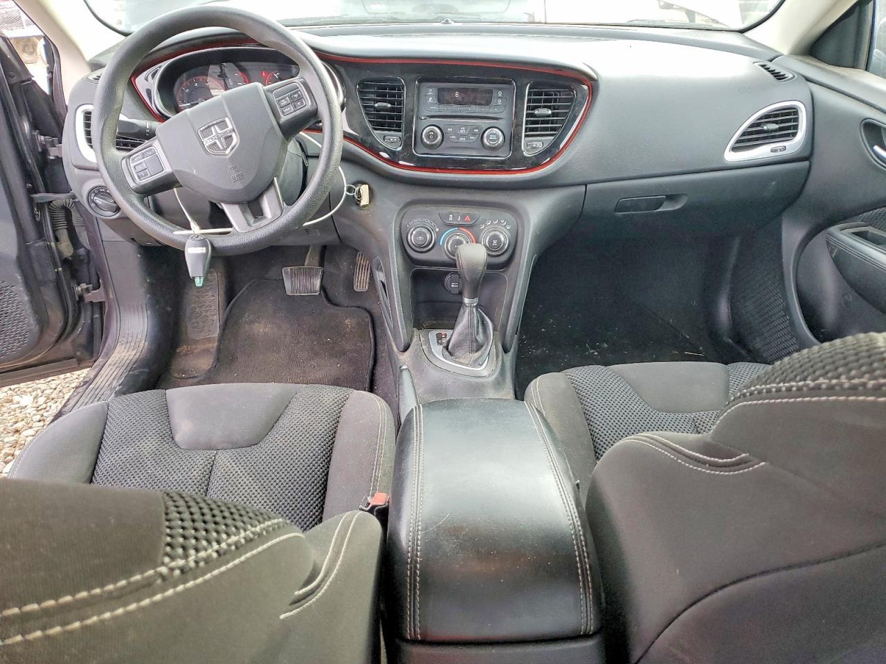 2016 Dodge Dart Sxt - zdjęcie 8