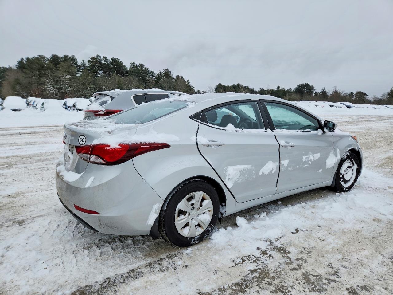 2016 Hyundai Elantra Se - zdjęcie 3