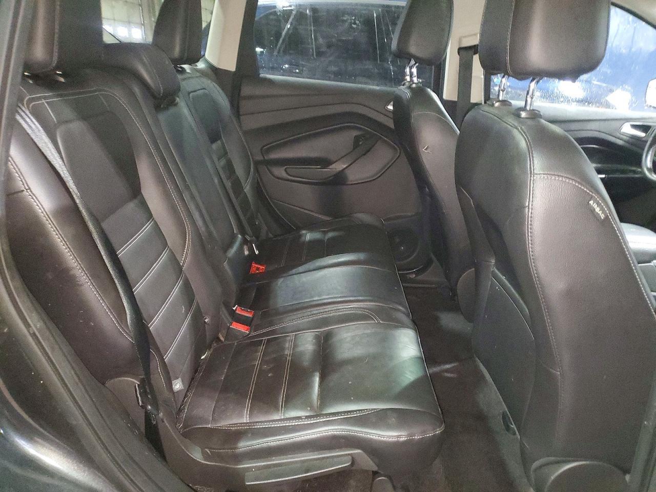 2017 Ford Escape Titanium - zdjęcie 11