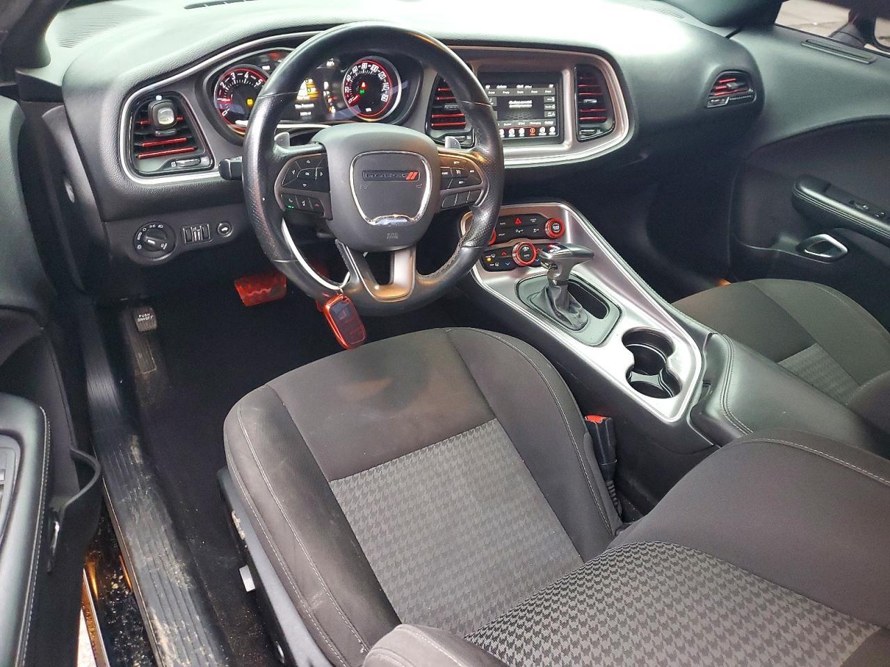 2019 Dodge Challenger Gt - zdjęcie 8