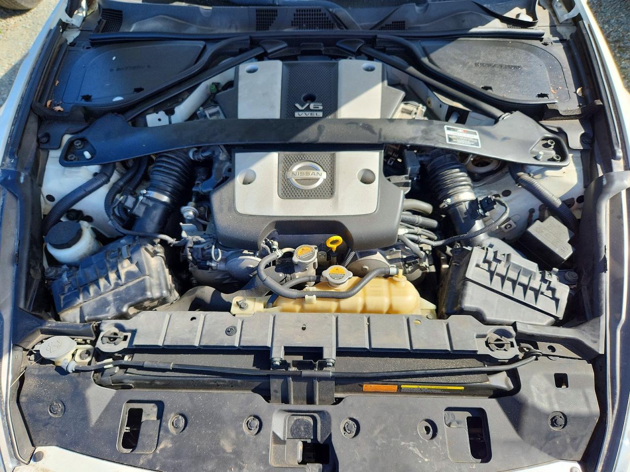 2014 Nissan 370Z Base - zdjęcie 11